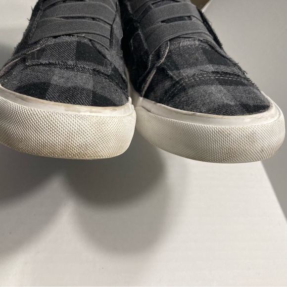 **SOLD** Blowfish Distressed Plaid Shoes Women’s Size 8 - Picture 9 of 10